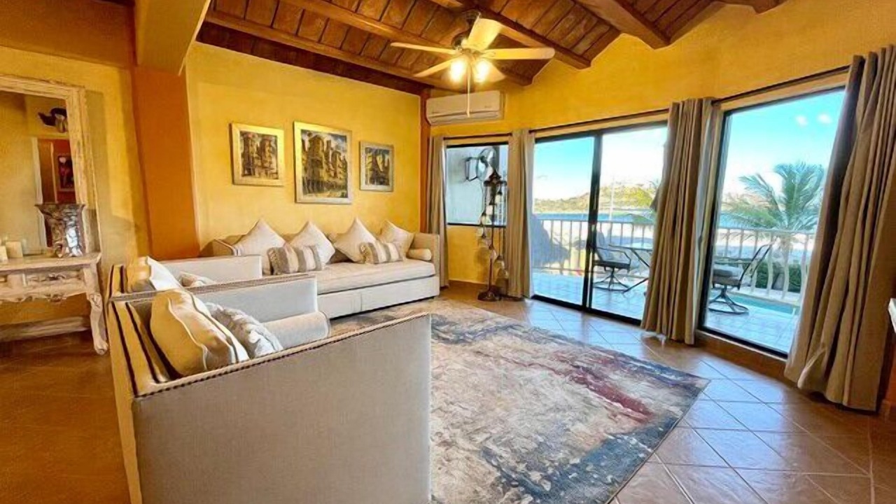 Photo of Livingroom in San Carlos