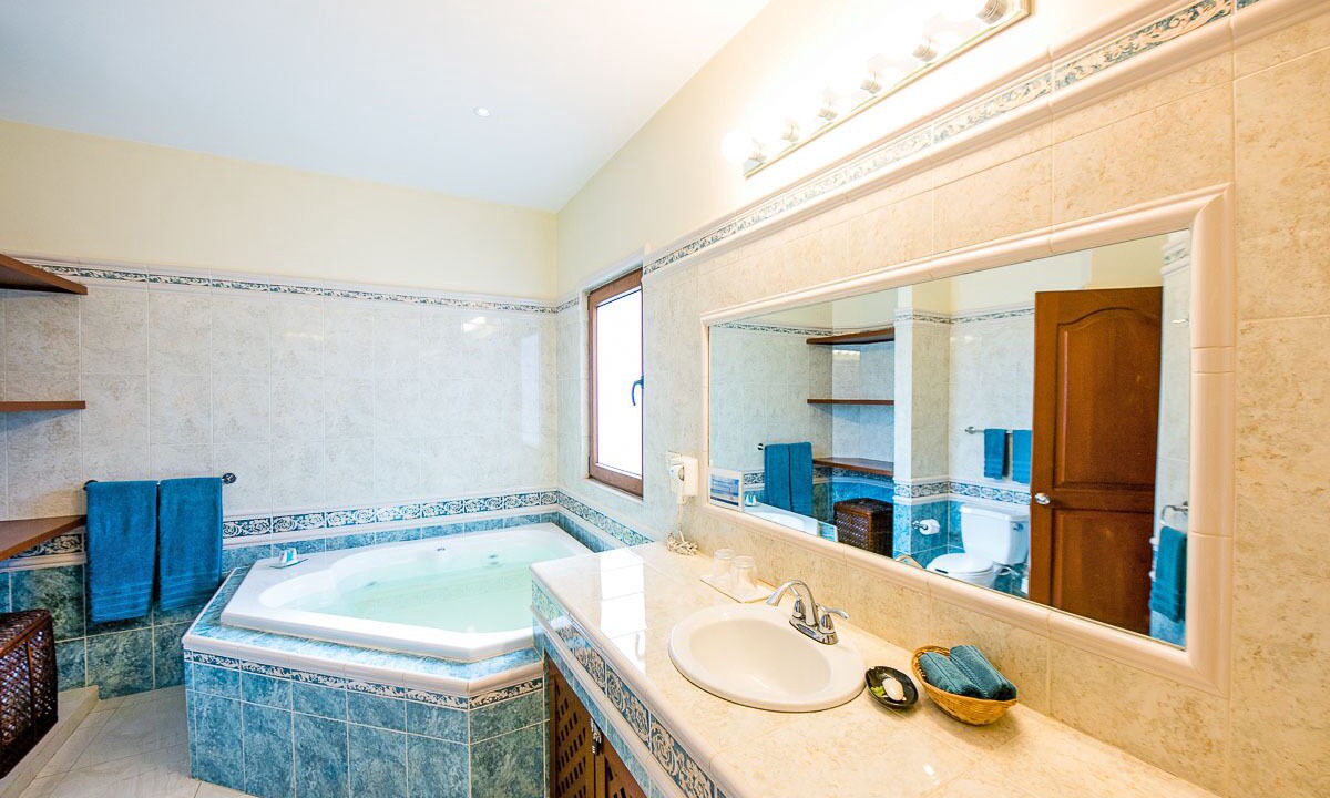 Photo of Bathroom in Villa Juarez