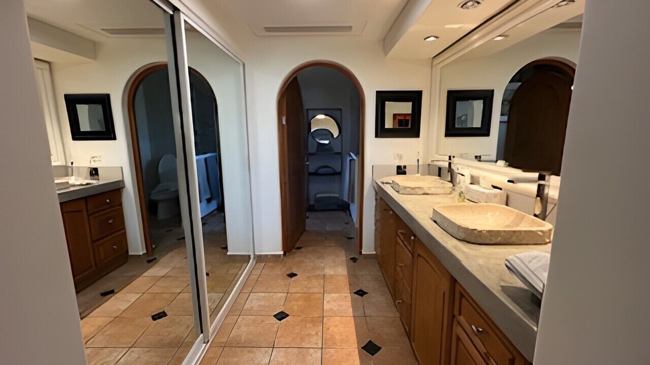 Photo of Bathroom in Zona Hotelera