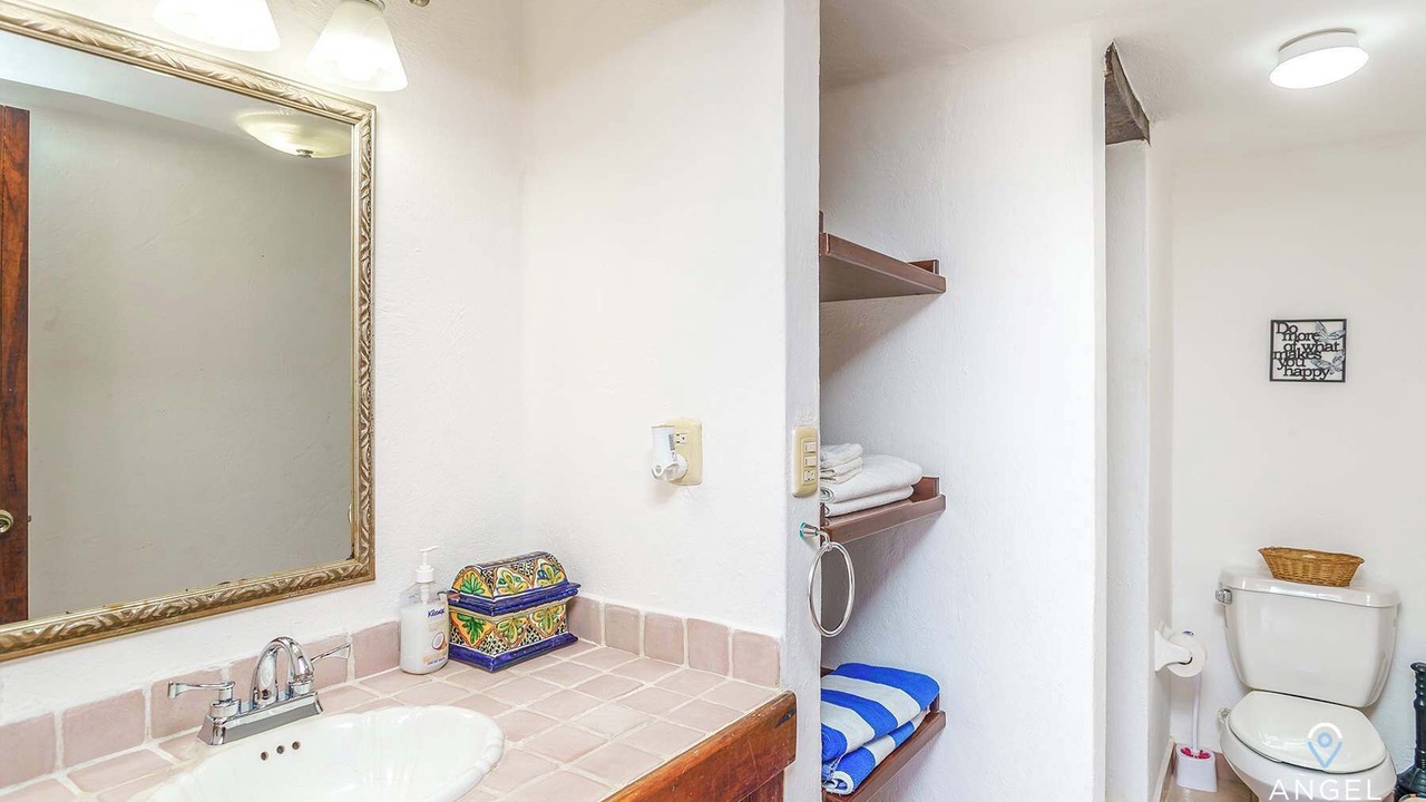Photo of Bathroom in Zona Hotelera
