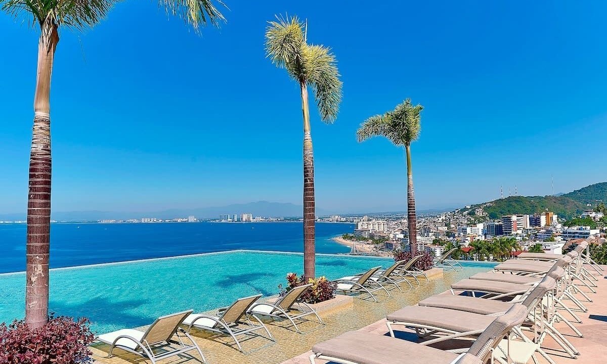 Photo of Outdoor in South Shore Hotel Area