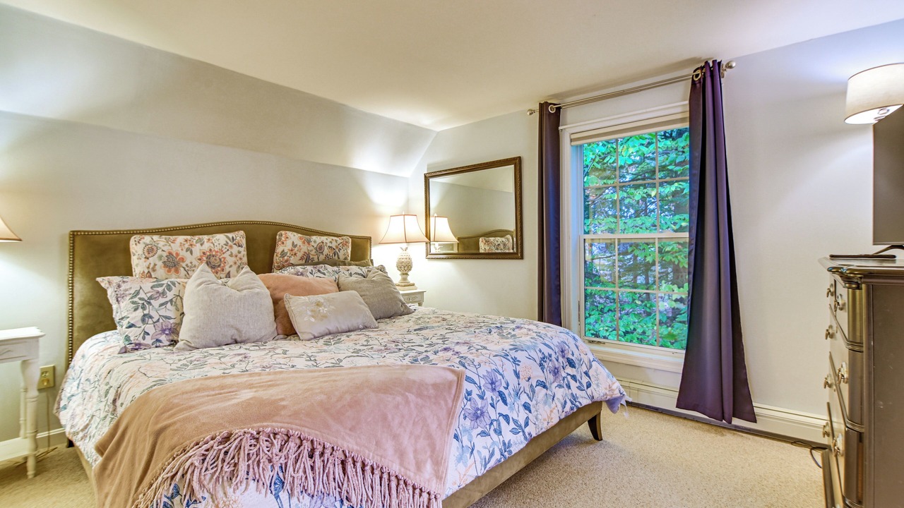 Photo of Bedroom in Conway