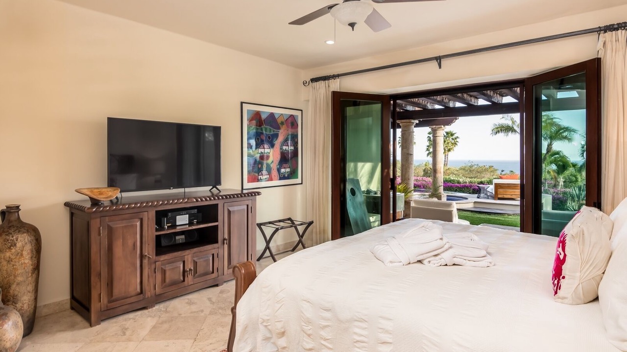Photo of Bedroom in Buzzards