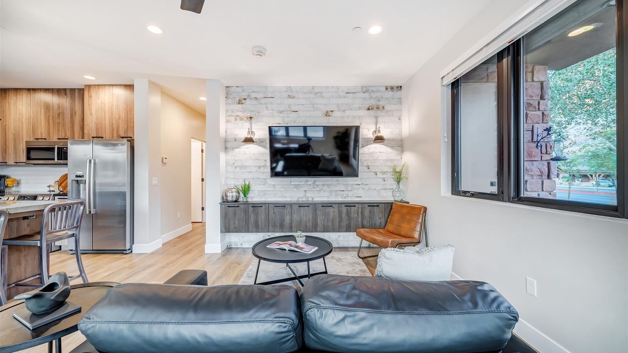 Photo of Livingroom in Zion National Park South Entrance