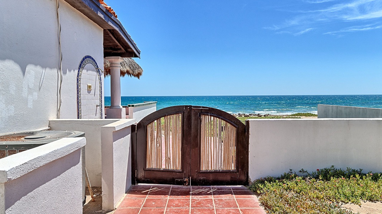 Photo of Patio Balcony in Las Conchas