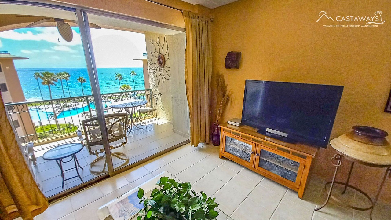 Photo of Livingroom in Sandy Beach