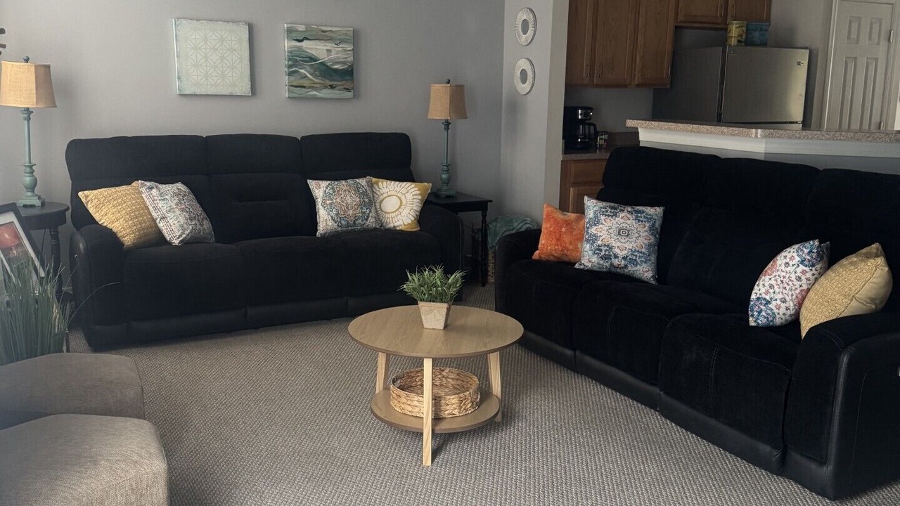 Photo of Livingroom in Villages of Five Points