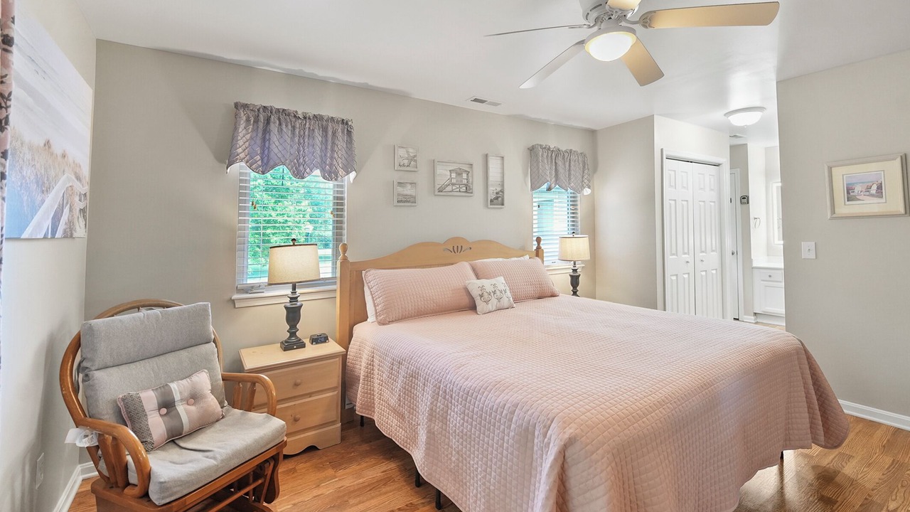 Photo of Bedroom in Plantations East