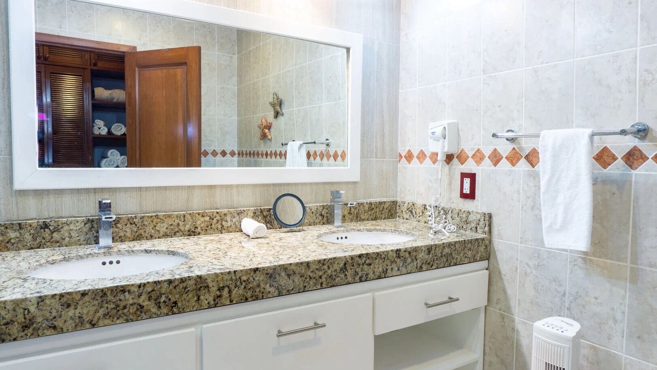 Photo of Bathroom in Playacar
