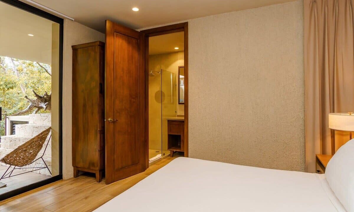 Photo of Bathroom in Zama