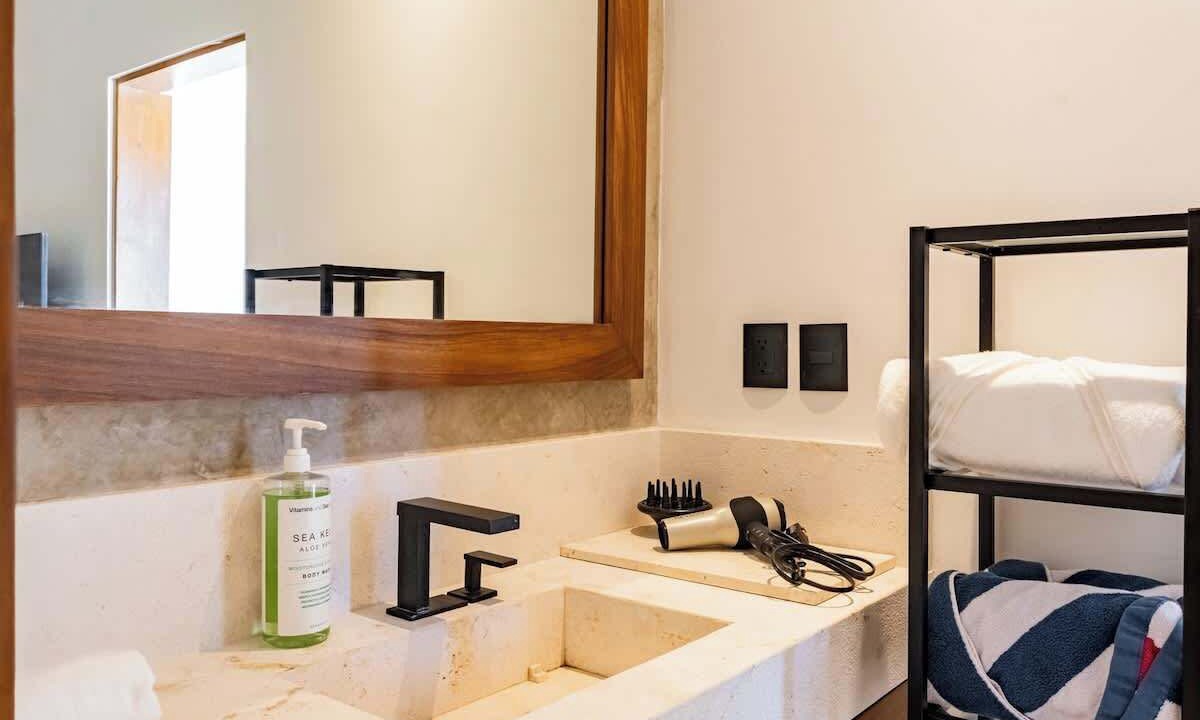 Photo of Bathroom in Colonia Meteorologico