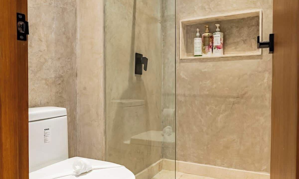 Photo of Bathroom in Colonia Meteorologico