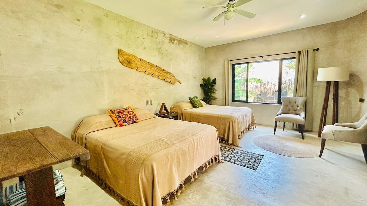 Photo of Bedroom in Elota