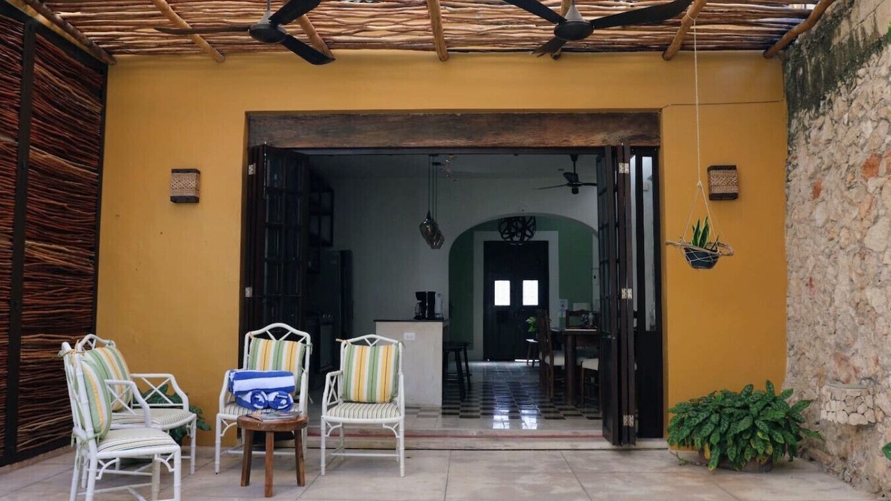 Photo of Patio Balcony in Barrio de Santiago