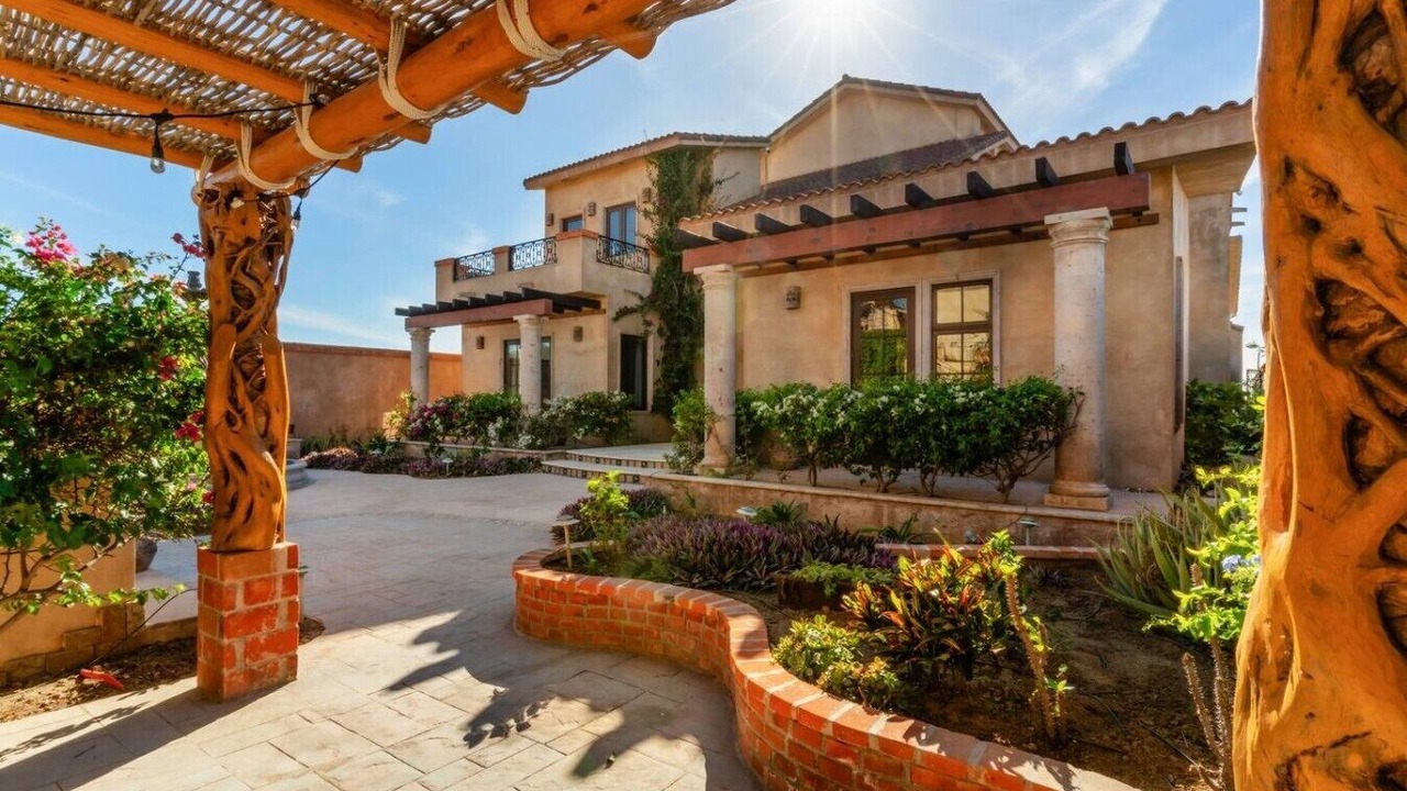 Photo of Outdoor in Cerritos