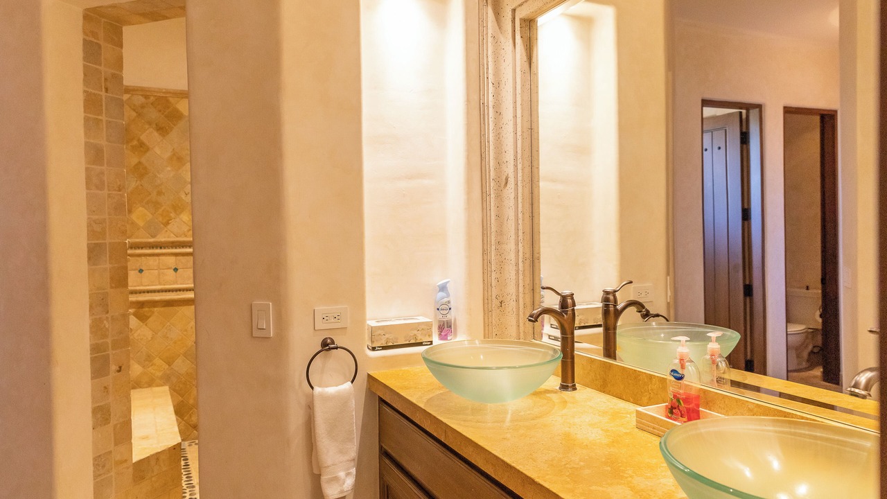 Photo of Bathroom in Cabo Bello