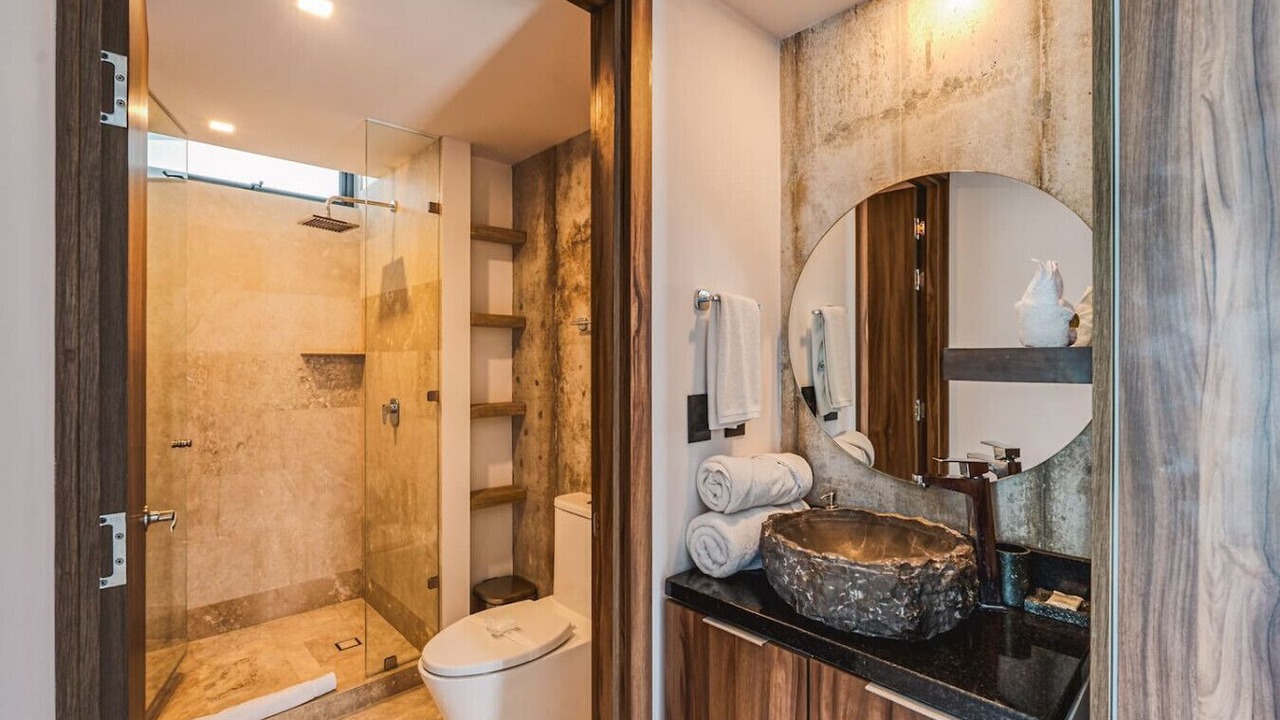 Photo of Bathroom in Zama
