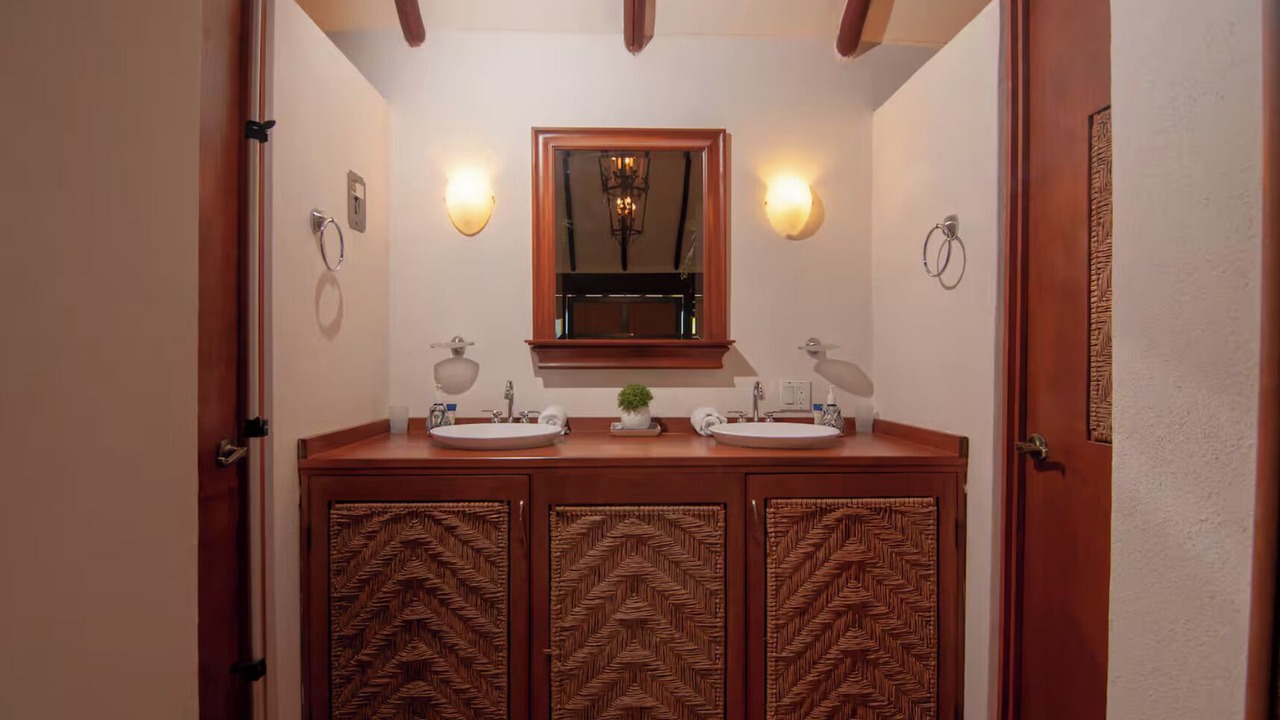 Photo of Bathroom in Downtown San Jose del Cabo