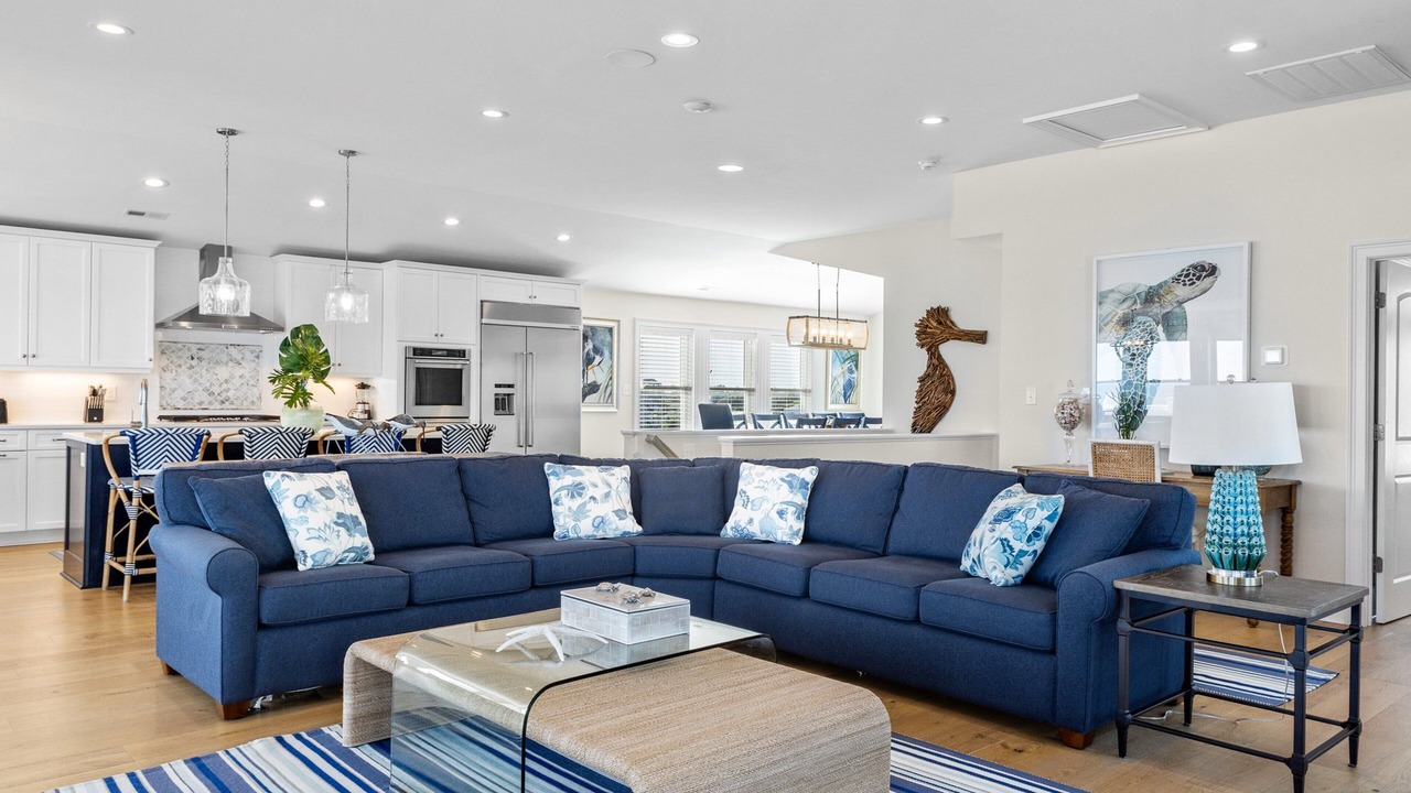 Photo of Livingroom in Atlantic Beach