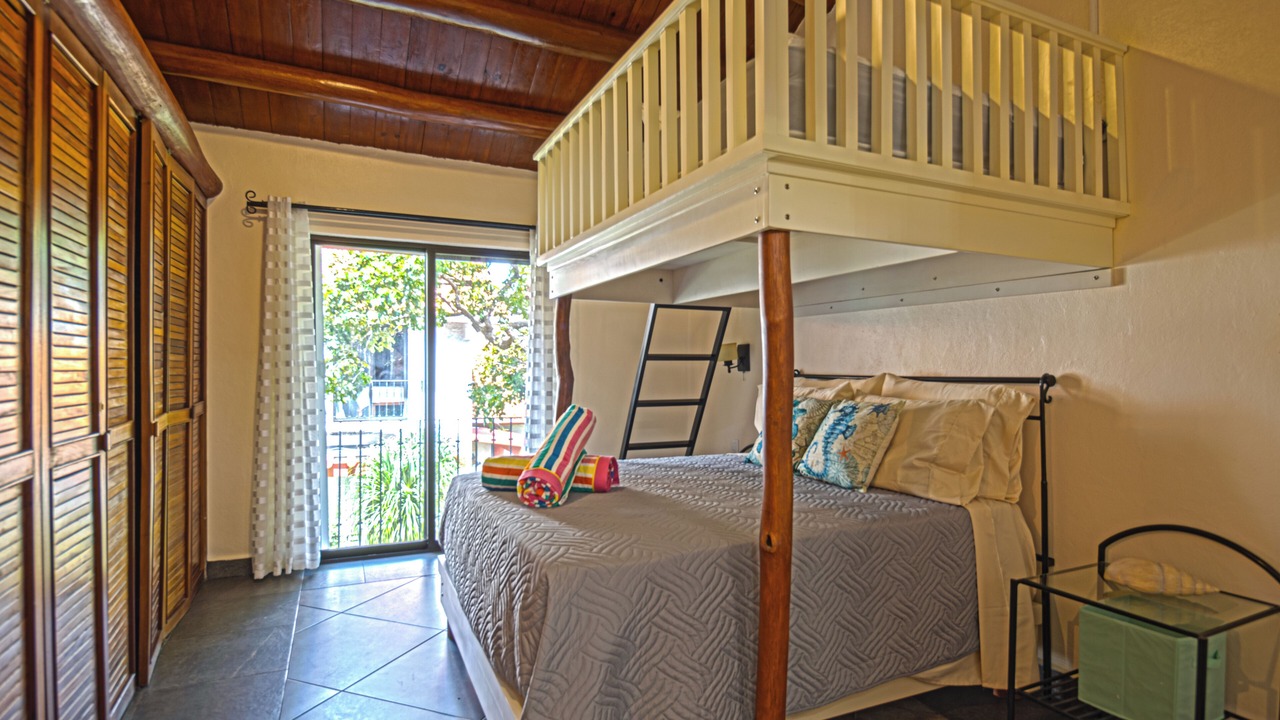 Photo of Bedroom in Downtown