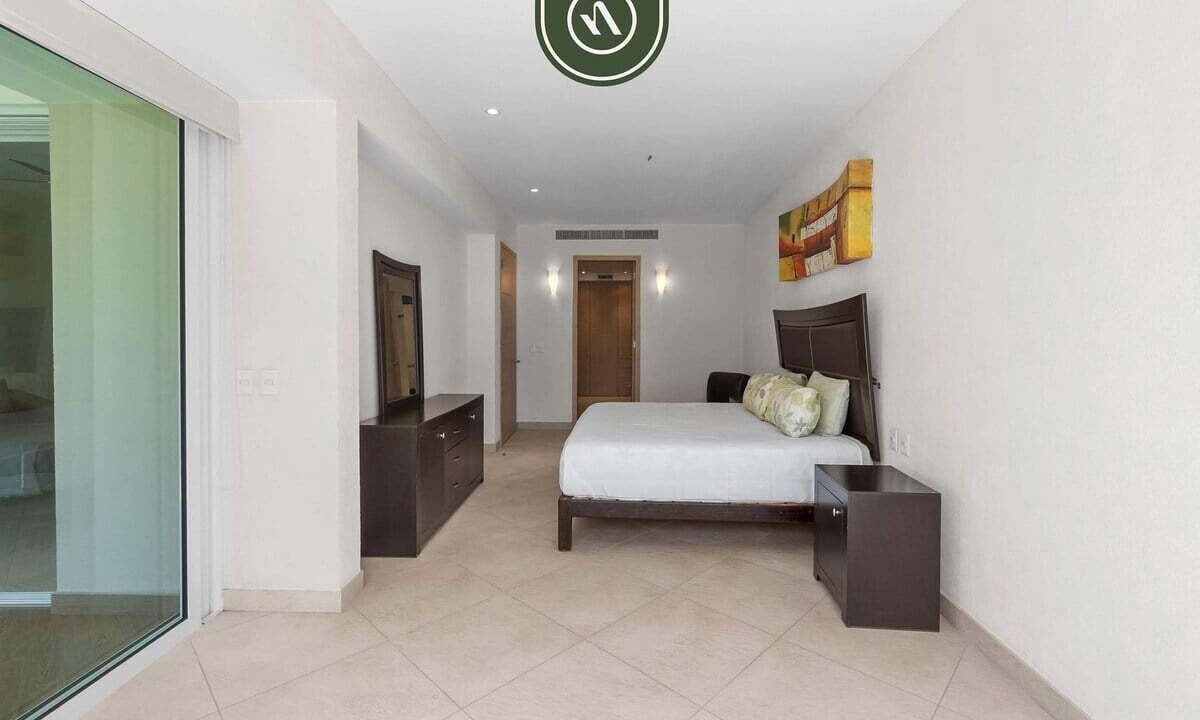 Photo of Bedroom in Flamingos