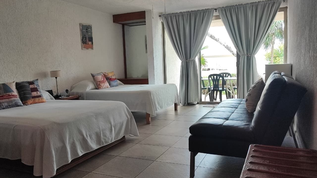 Photo of Bedroom in Zona Hotelera