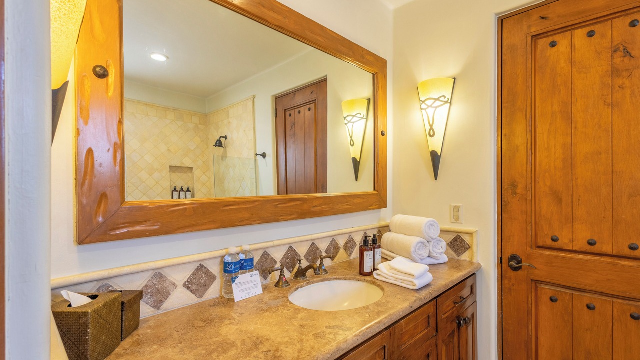 Photo of Bathroom in Cabo Bello