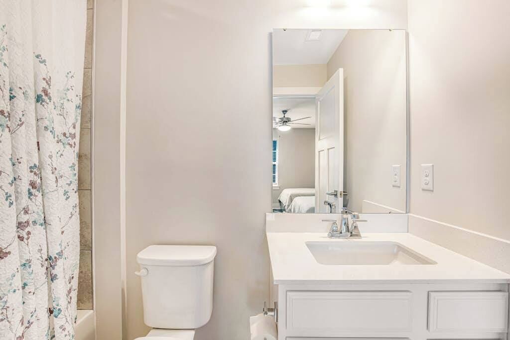 Photo of Bathroom in Ocean View