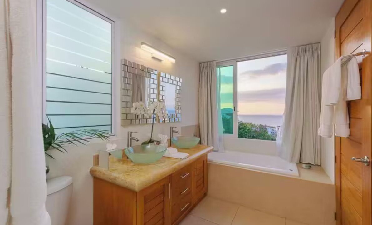 Photo of Bathroom in Alta Vista