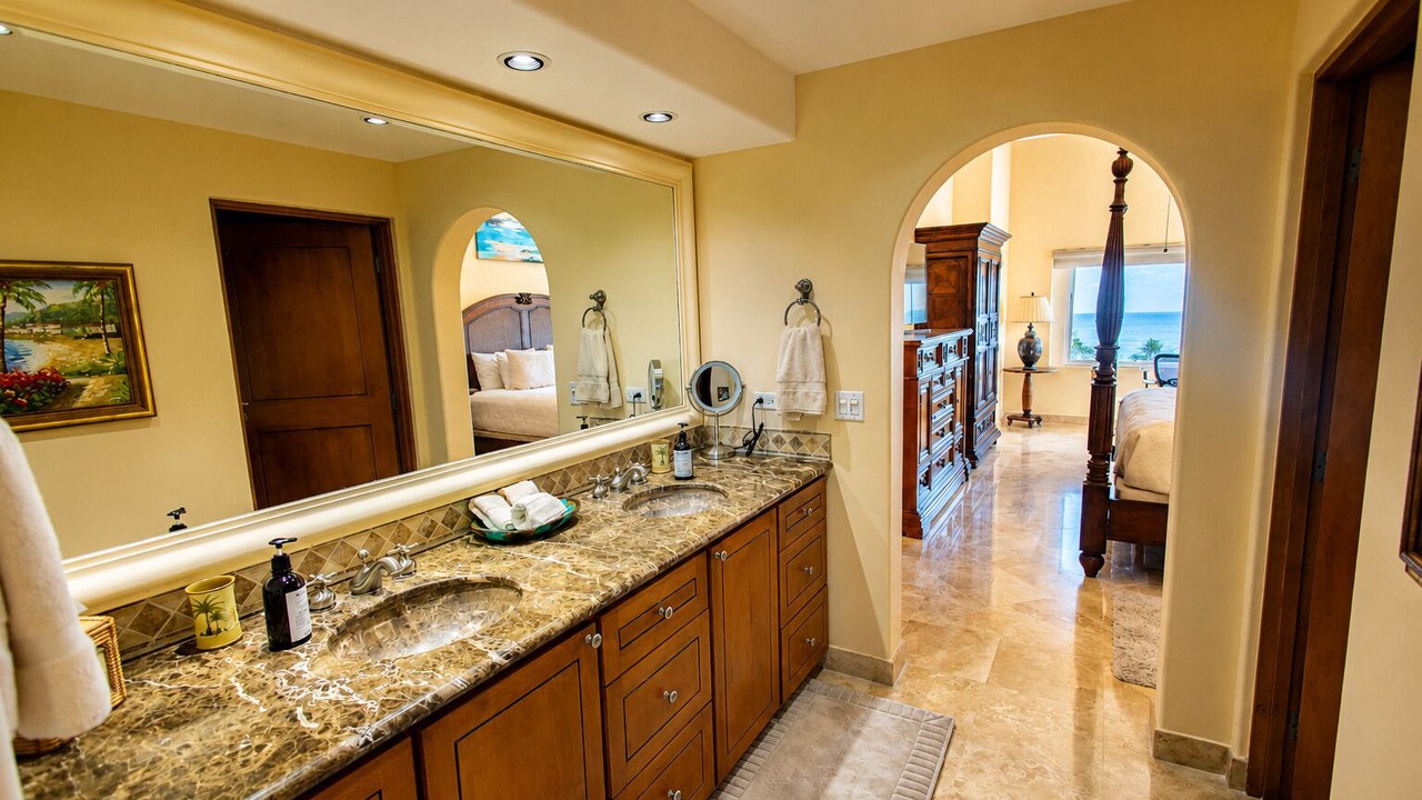 Photo of Bathroom in Zona Hotelera