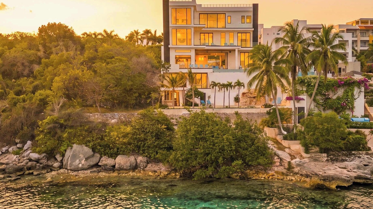 Photo of Others in Isla Mujeres