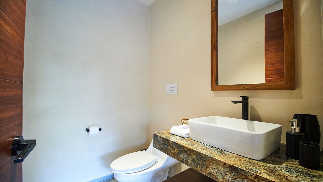 Photo of Bathroom in Zama
