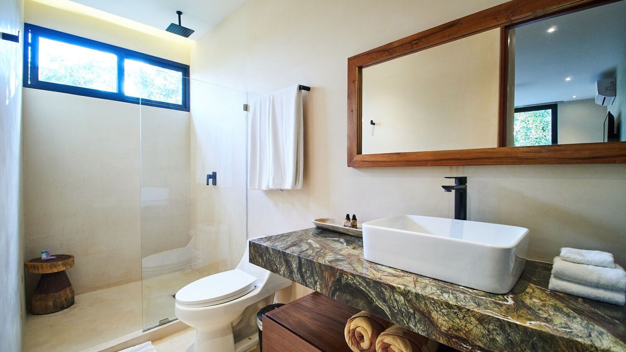 Photo of Bathroom in Zama
