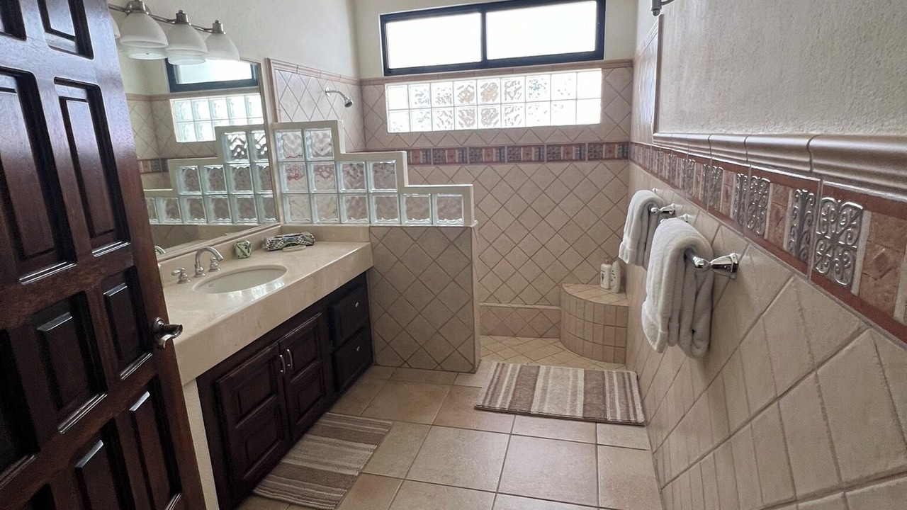 Photo of Bathroom in Rancho Cerro Colorado