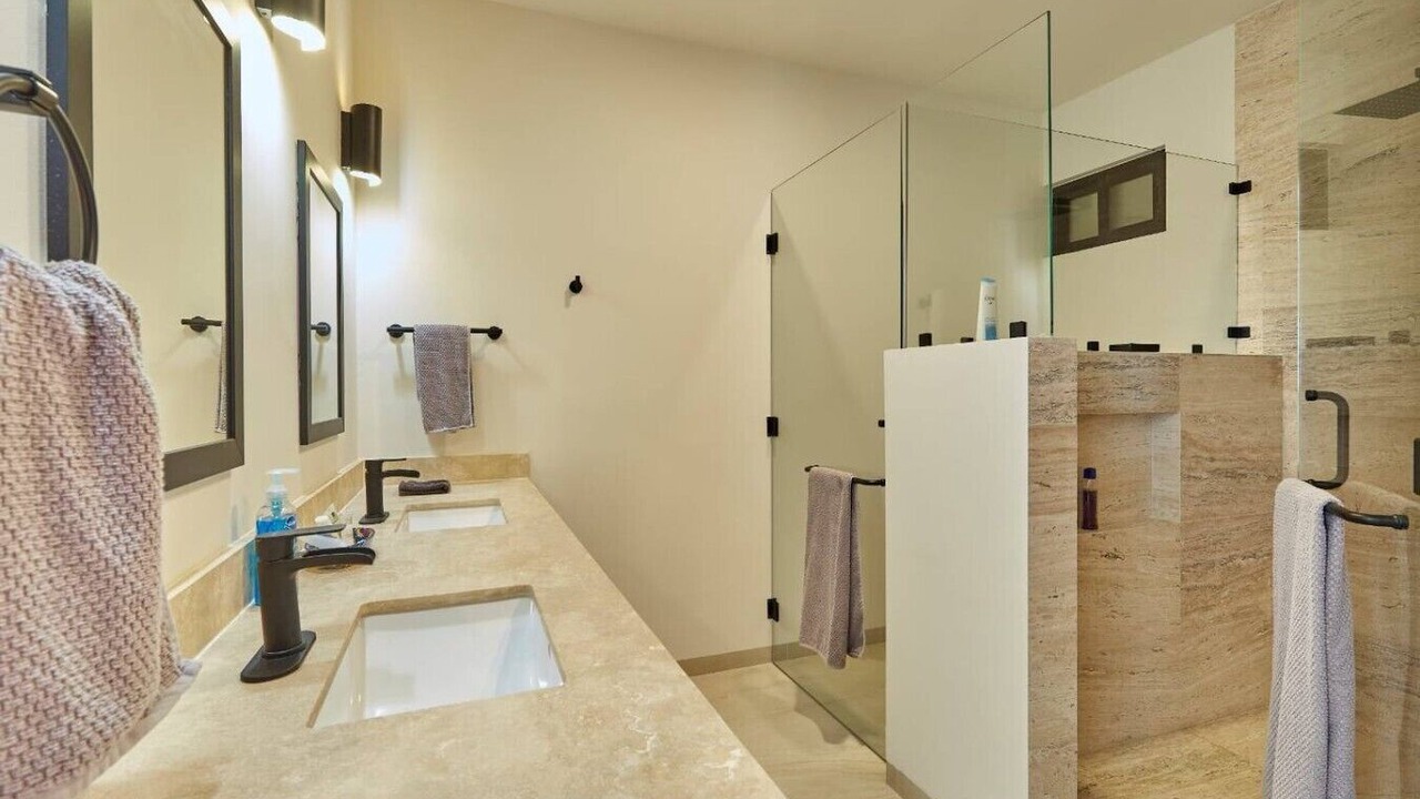 Photo of Bathroom in Cabo Bello