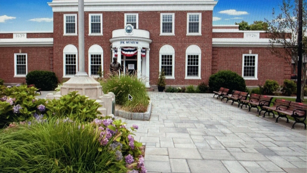 Photo of Others in Hyannis