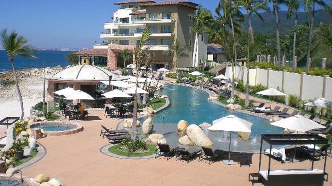 Photo of Outdoor in South Shore Hotel Area