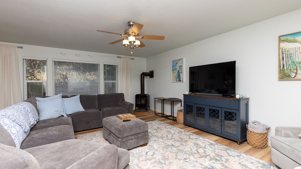 Photo of Livingroom in Nelscott