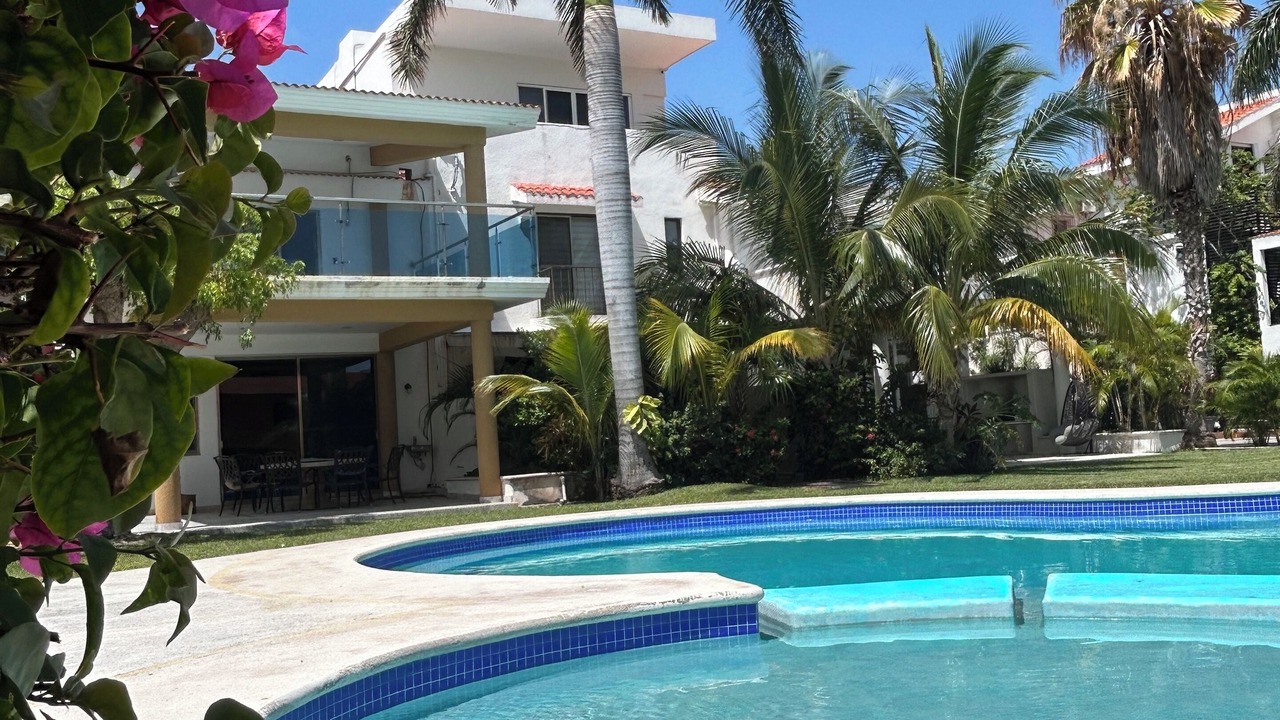 Photo of Outdoor in Zona Hotelera