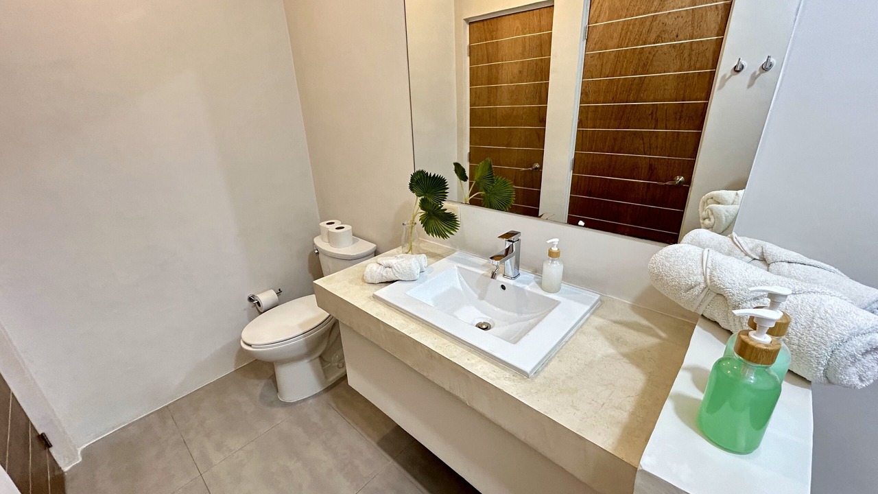 Photo of Bathroom in 12th Street