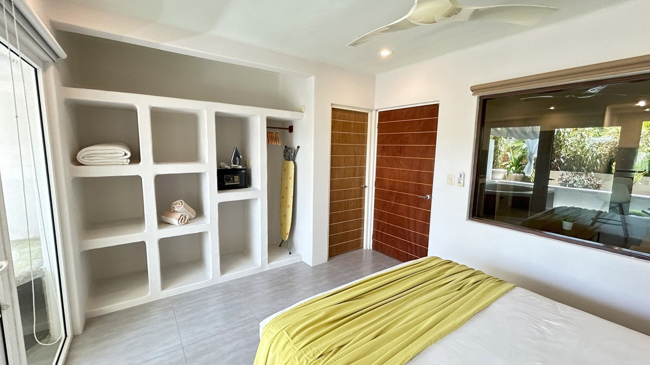 Photo of Bedroom in 12th Street