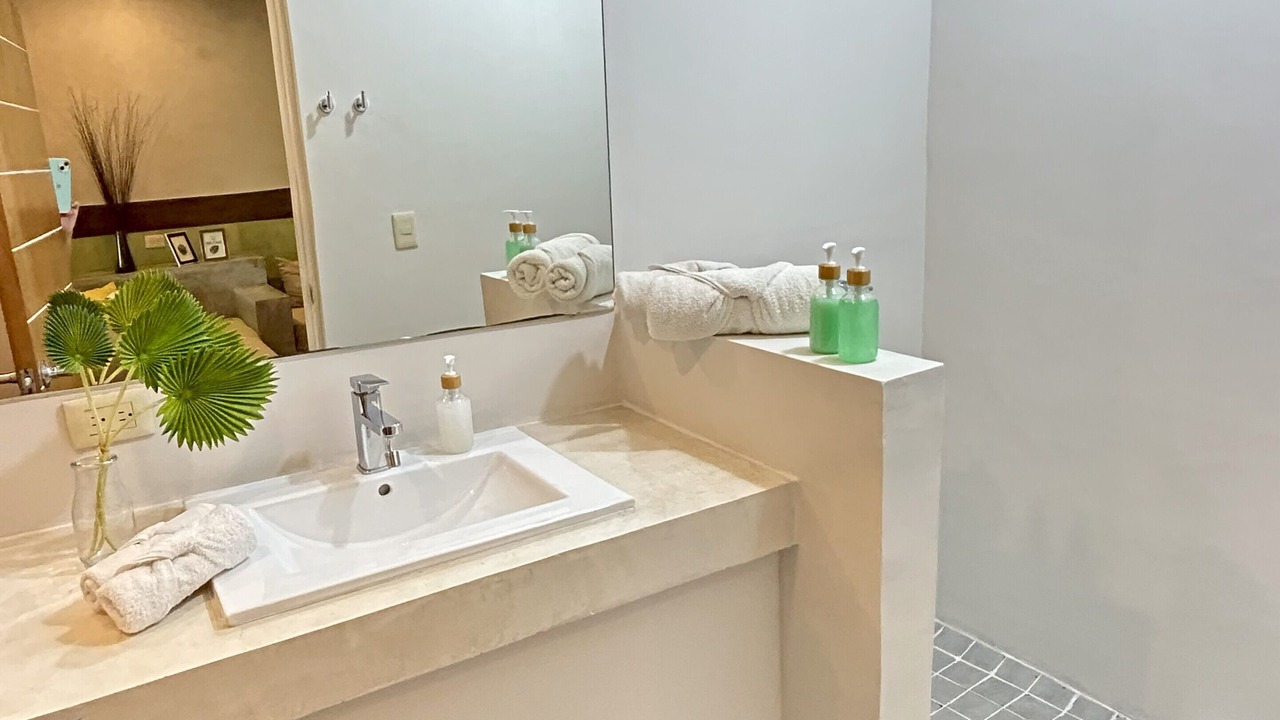Photo of Bathroom in 12th Street