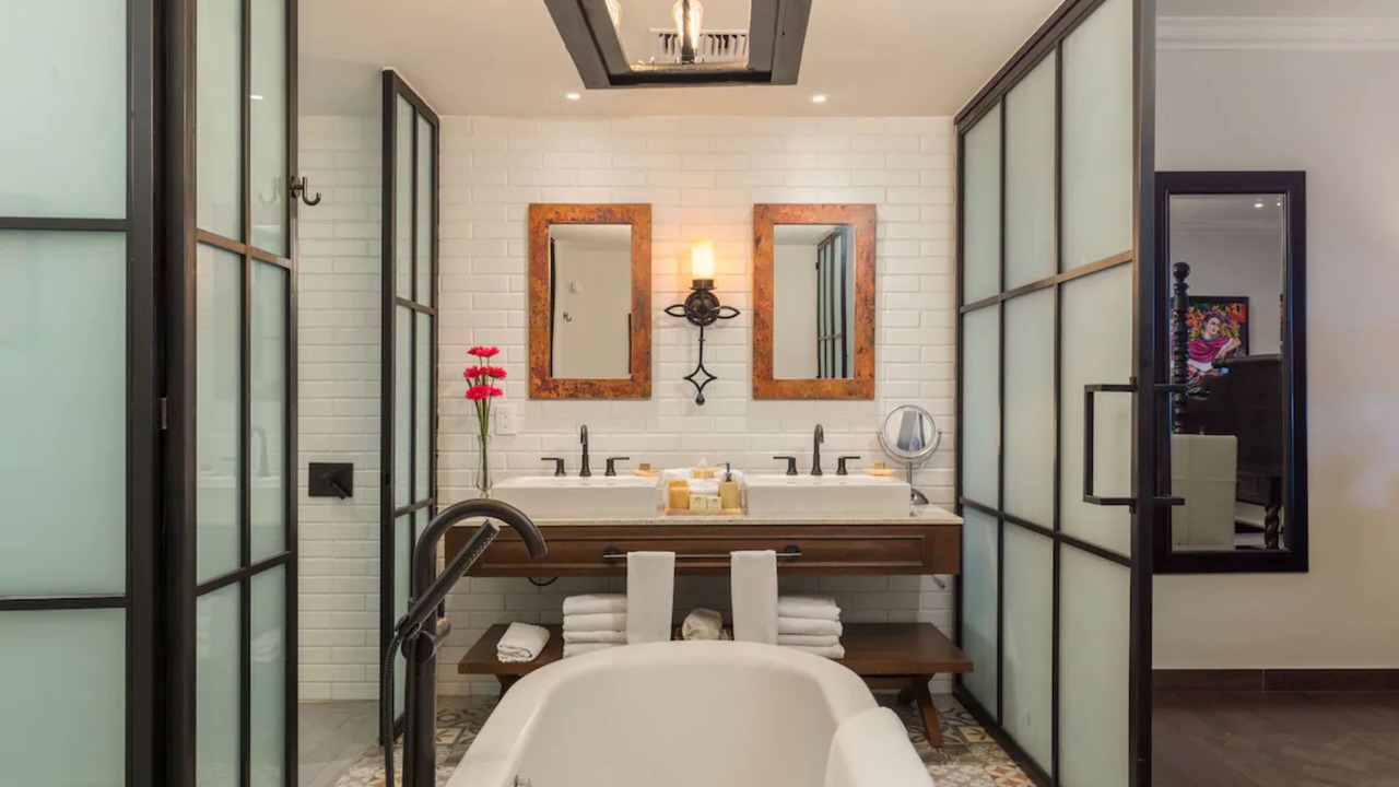 Photo of Bathroom in El Tezal