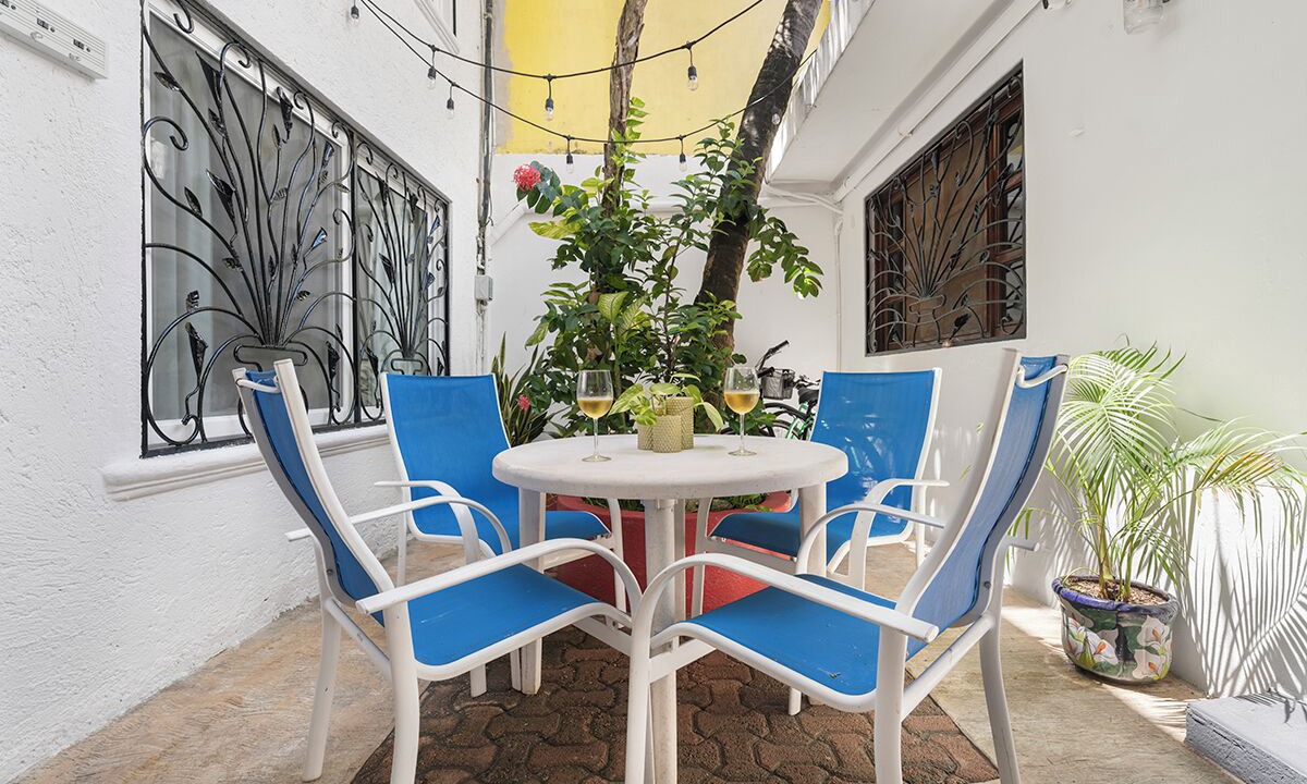 Photo of Outdoor in Centro - Supmza 001