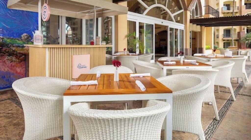 Photo of Outdoor in Flamingos