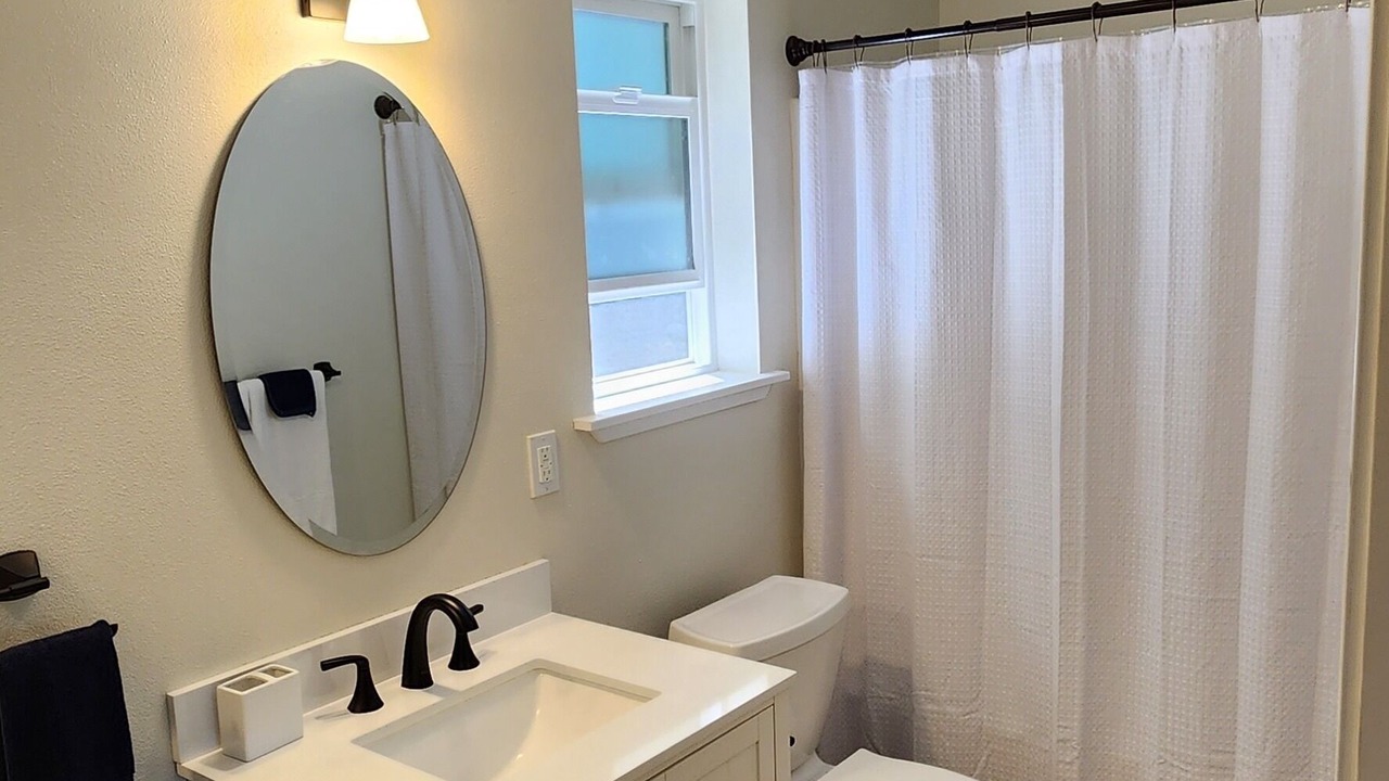 Photo of Bathroom in Umpqua