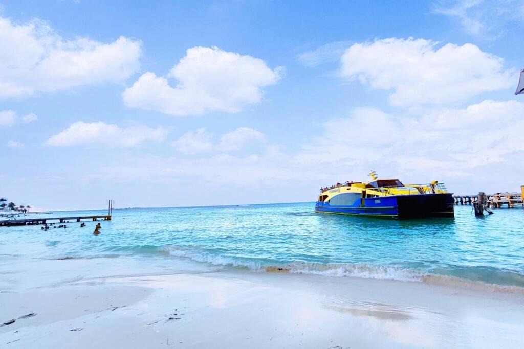 Photo of Others in Punta Cancun