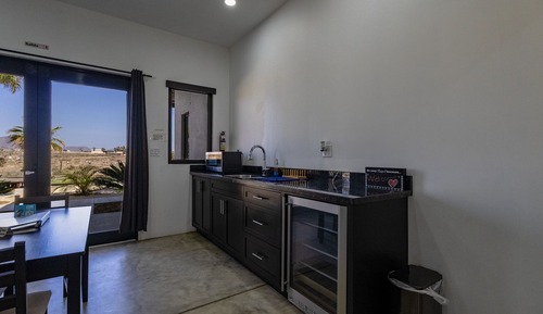 Deluxe Suite, 1 Bedroom, Partial Ocean View