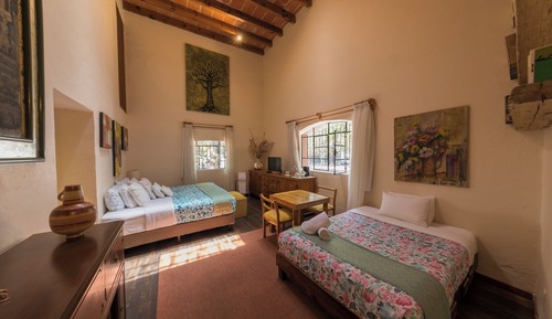 Deluxe Studio Suite, Garden View