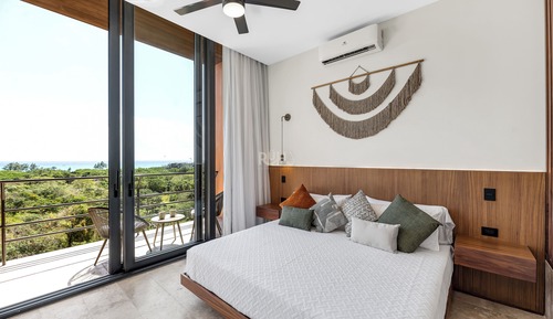Deluxe Studio, Balcony, Sea View
